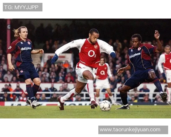 世界各国足球明星汇聚一堂 盘点各国代表性球员与他们的辉煌成就