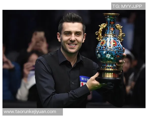 官方评选足球十大球星榜单揭晓全球顶级球员引发热议